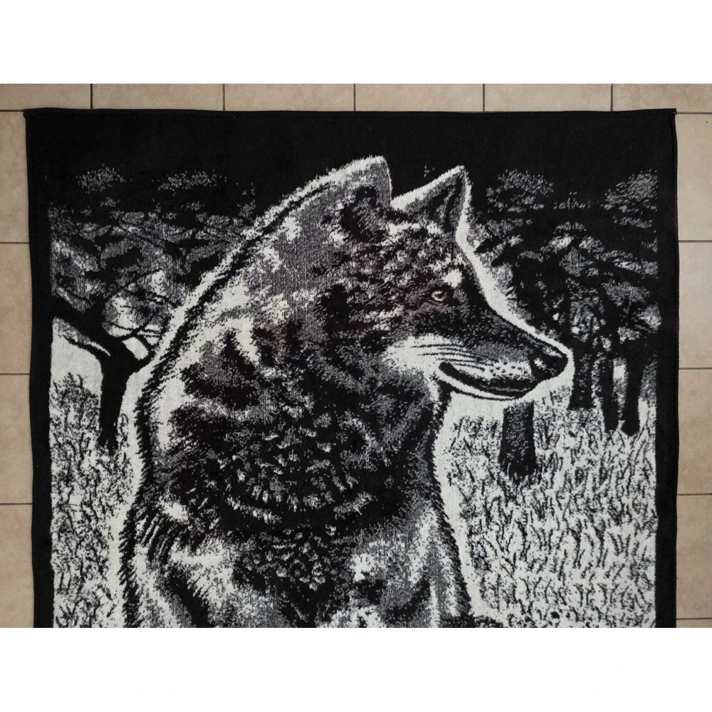 Vintage Hi Pile By San Marcos Wolf In The Woods Throw Blanket Reversible 80x60